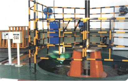 ZCN078-（300、500、800、1000）噸 定子鐵芯下拉式套缸油壓機(jī)成套設(shè)備